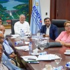 Los integrantes del Observatorio del Agua 