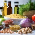 Una dieta antiinflamatoria no sólo puede ser un paso hacia la mejora de la salud actual, sino también una inversión a largo plazo en el bienestar (Imagen ilustrativa Infobae)
