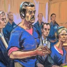 Boceto de Nicolás Maduro y su esposa, que los muestras durante la audiencia.