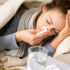 Las vacunas son preparaciones biológicas que entrenan al sistema inmunitario para  combatir enfermedades.