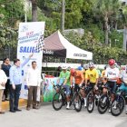 Armando Rodríguez, gerente general de  Seaboard, da el banderazo de honor.