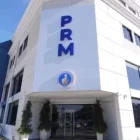 El PRM, fundado en 2014, llegó al poder en 2020 con Abinader, quien logró la reelección en las elecciones de mayo de 2024.