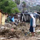 Un hombre observa una zona afectada por las lluvias, el 11 de octubre de 2026, en Ensenada, Baja California (México). EFE/ Alejandro Zepeda