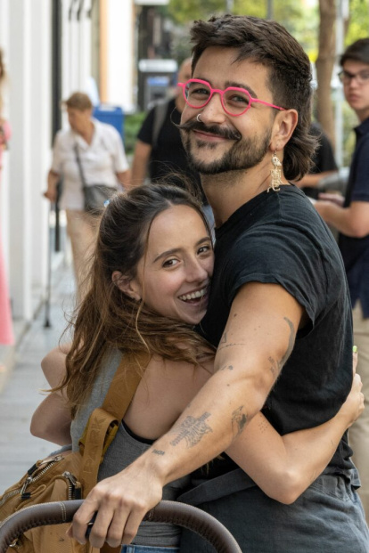 Hoy en el Espectáculo | Evaluna le regaló a Camilo un collar con leche materna,Hoy en el Espectáculo | Evaluna le regaló a Camilo un collar con leche materna