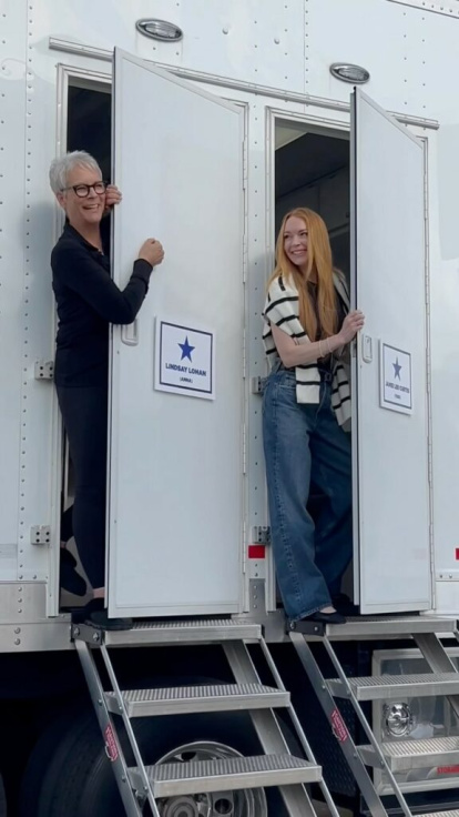 Lindsay Lohan y Jamie Lee Curtis vuelven al set en «Freaky Friday 2»,Lindsay Lohan y Jamie Lee Curtis vuelven al set en «Freaky Friday 2»