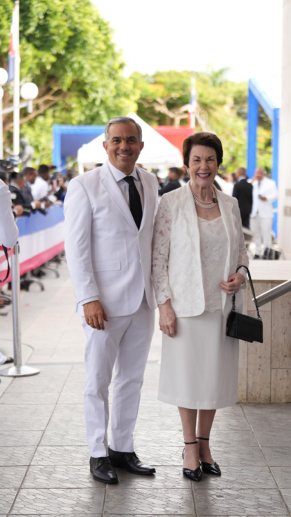 ¿Por qué el rey de España, Felipe VI, no asistió vestido de blanco a la juramentación de Abinader?,¿Por qué el rey de España, Felipe VI, no asistió vestido de blanco a la juramentación de Abinader?