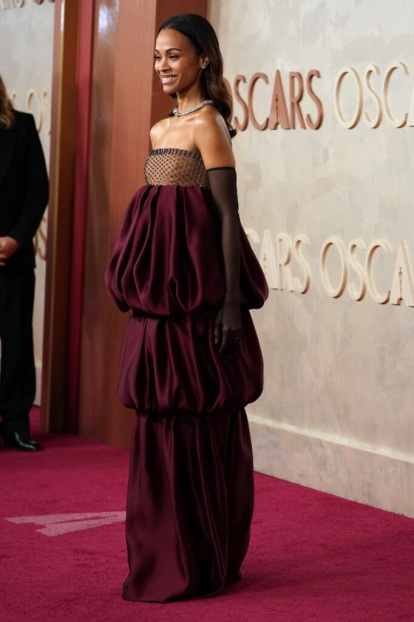 Zoe Saldaña, la más esperada, llega brillando a la alfombra roja de los Óscar 2025,Zoe Saldaña, la más esperada, llega brillando a la alfombra roja de los Óscar 2025