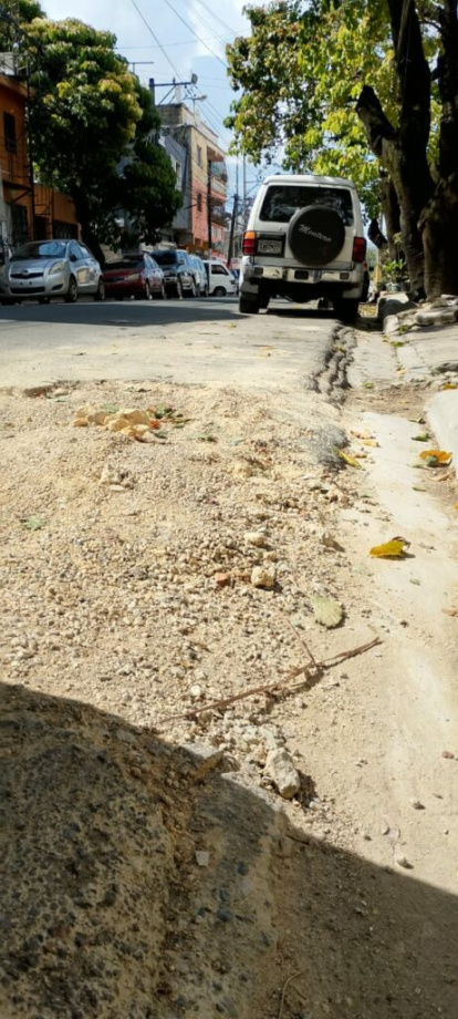 CASD repara tubería rota en Cristo Rey tras reportaje del periódico Hoy,CASD repara tubería rota en Cristo Rey tras reportaje del periódico Hoy