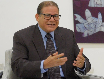 El economista Apolinar Veloz.