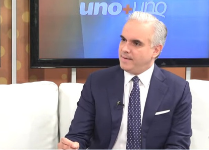 Luis Miguel De Camps, ministro de Educación