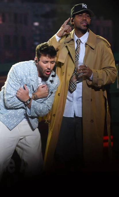 Romeo Santos y Prince Royce en histórico concierto.