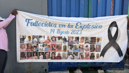 amiliares reclaman justicia por la muerte de sus familiares en explosión de San Cristóbal fotografía Alexis Monegro