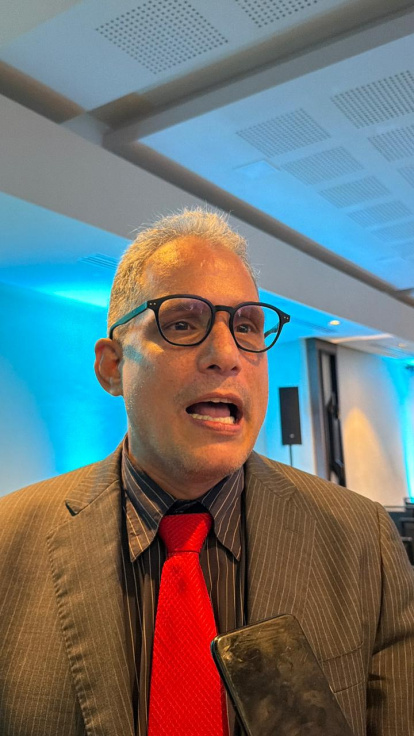 César Olivero, director de Regulación de la Superintendencia de Electricidad