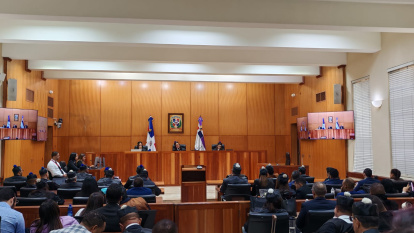 Las juezas siguen motivando la decisión que emitirán este lunes.
