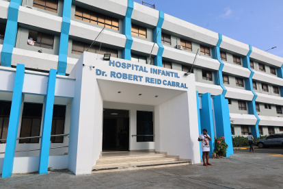 Robert Reid Cabral Facade