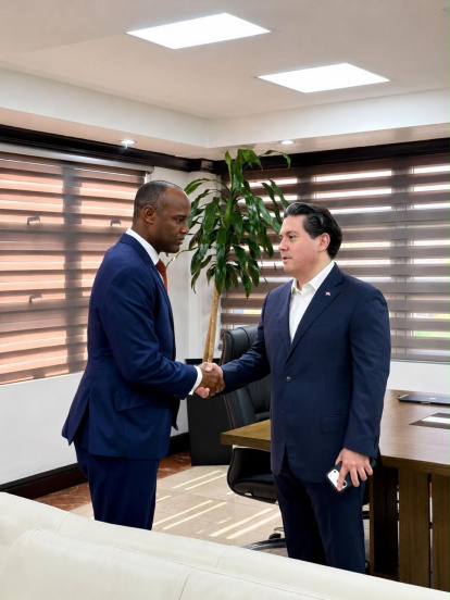 Greymer De Peña Arias asume como subdirector de APORDOM