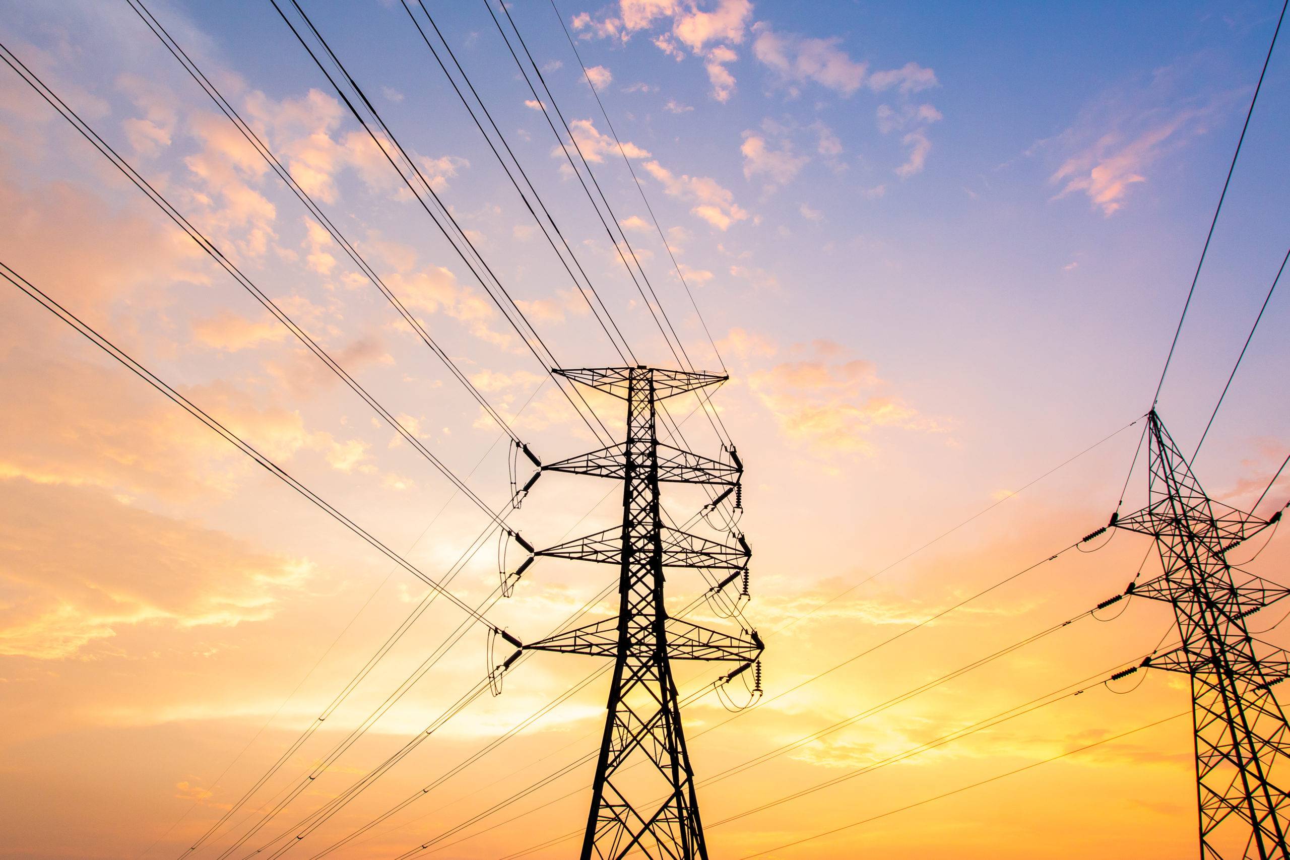ADIE muestra apoyo a reformas del sector eléctrico
