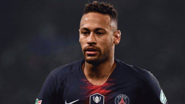 Neymar sufre esguince de tobillo con lesiones en los ligamentos