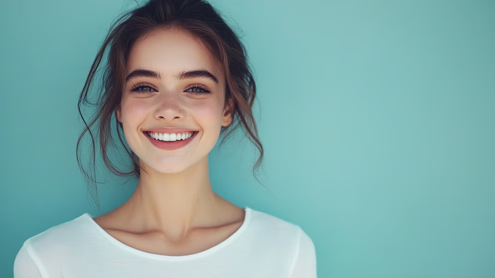 La sonrisa es un gesto que representa la felicidad y el placer. (Imagen Ilustrativa Infobae)