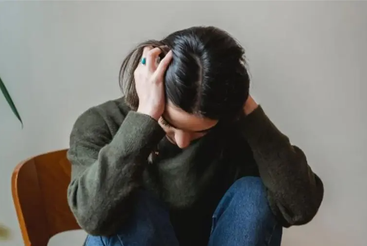 Los dolores de cabeza de la migraña pueden durar hasta 3 días. EFE
