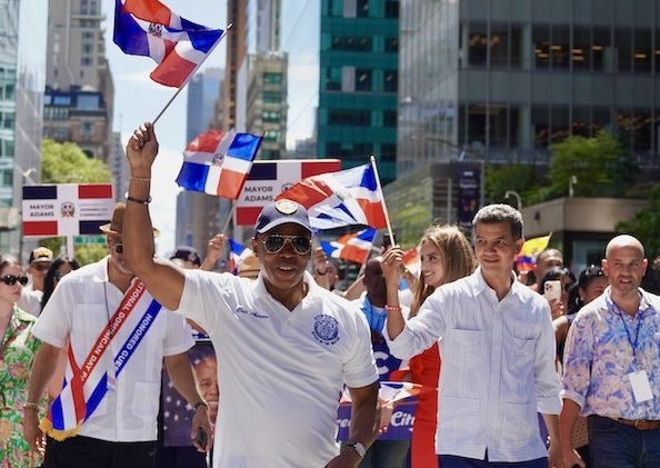Alcalde Eric Adams valora comunidad dominicana como honesta y trabajadora