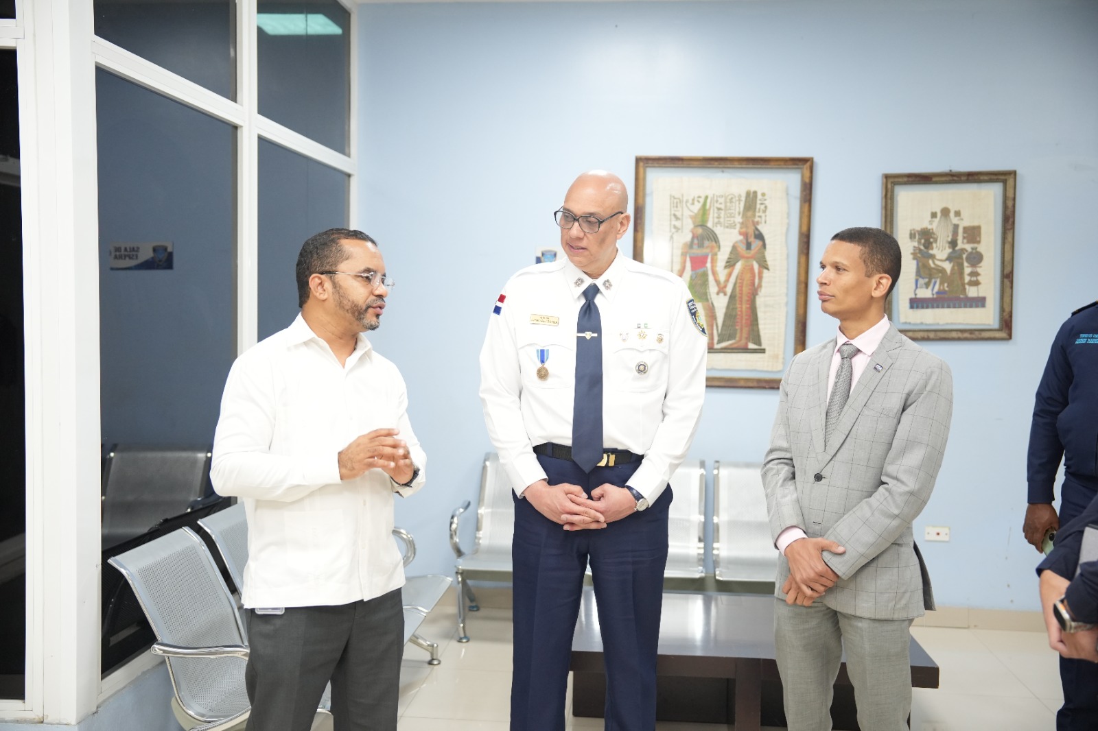 ITLA y Policía Nacional exploran alianza en tecnología y ciberseguridad