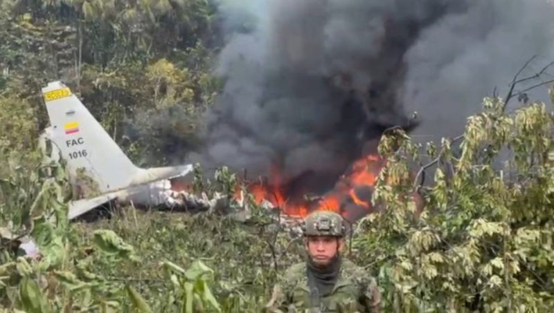 Avión militar accidentado en Colombia