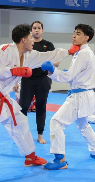 Acción combate de karate.