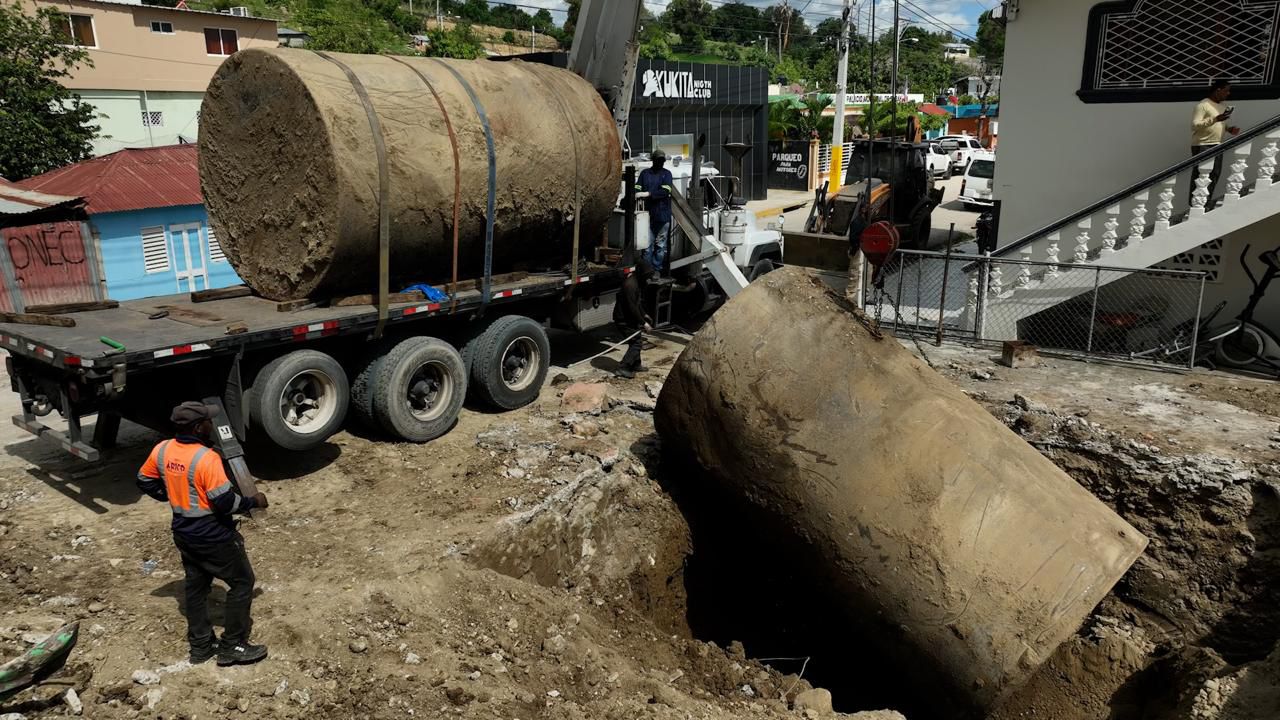 MICM y CECCOM desmantelan estación secreta operada con tanques subterráneos en San Juan
