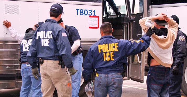 Agentes de inmigración