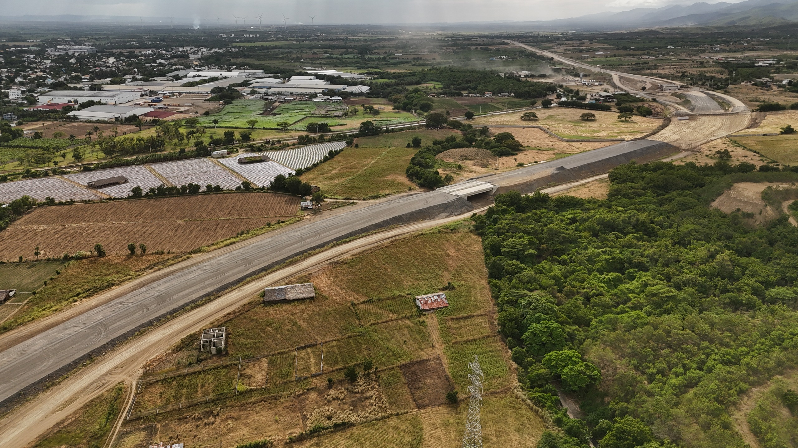 MOPC ejecuta proyectos que superan los RD$50,470 millones con ...
