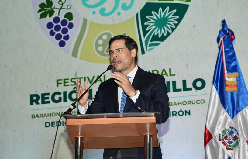 El ministro de Cultura Roberto  Ángel Salcedo.