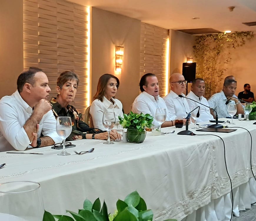Puerto Plata recibirá teleféricos, carreteras y proyectos turísticos en 2026