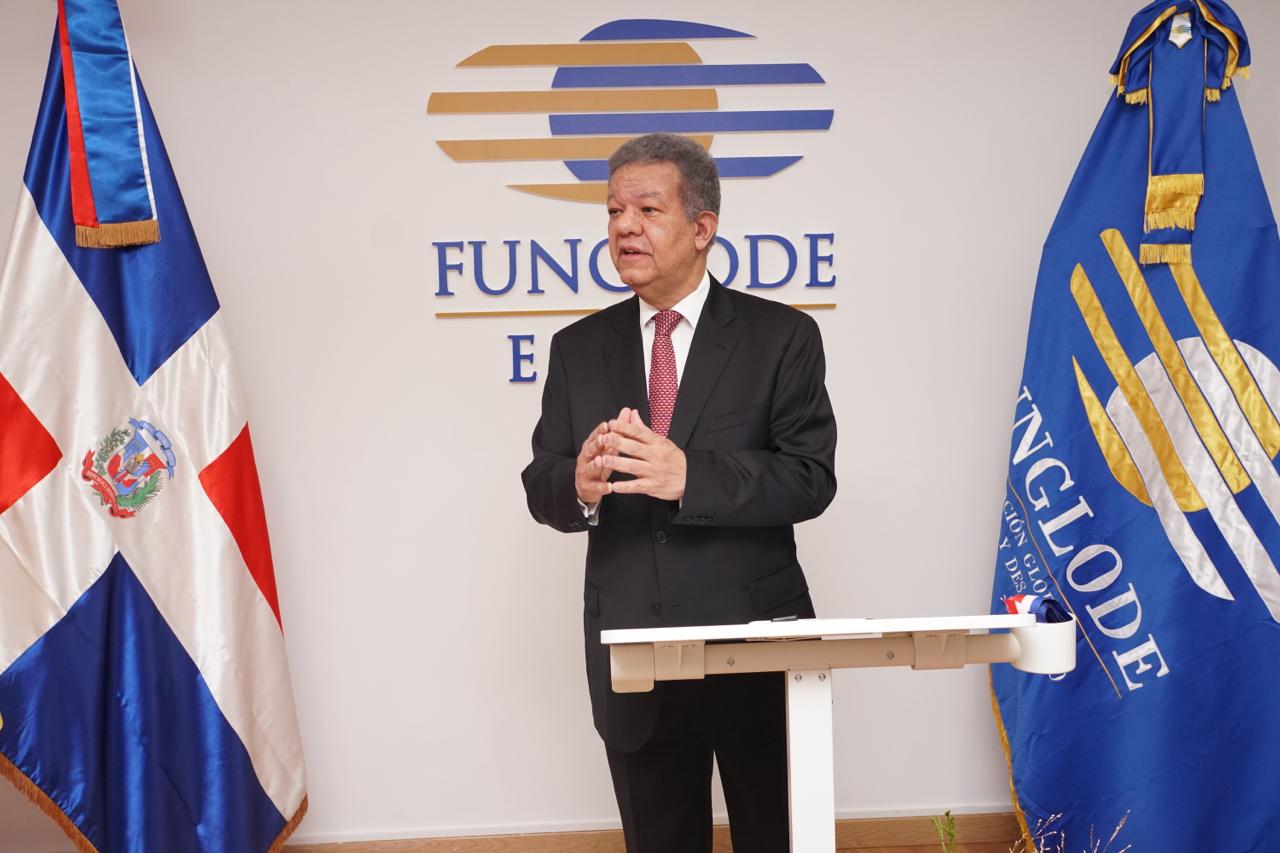 Leonel Fernández impulsa diálogo iberoamericano en Madrid