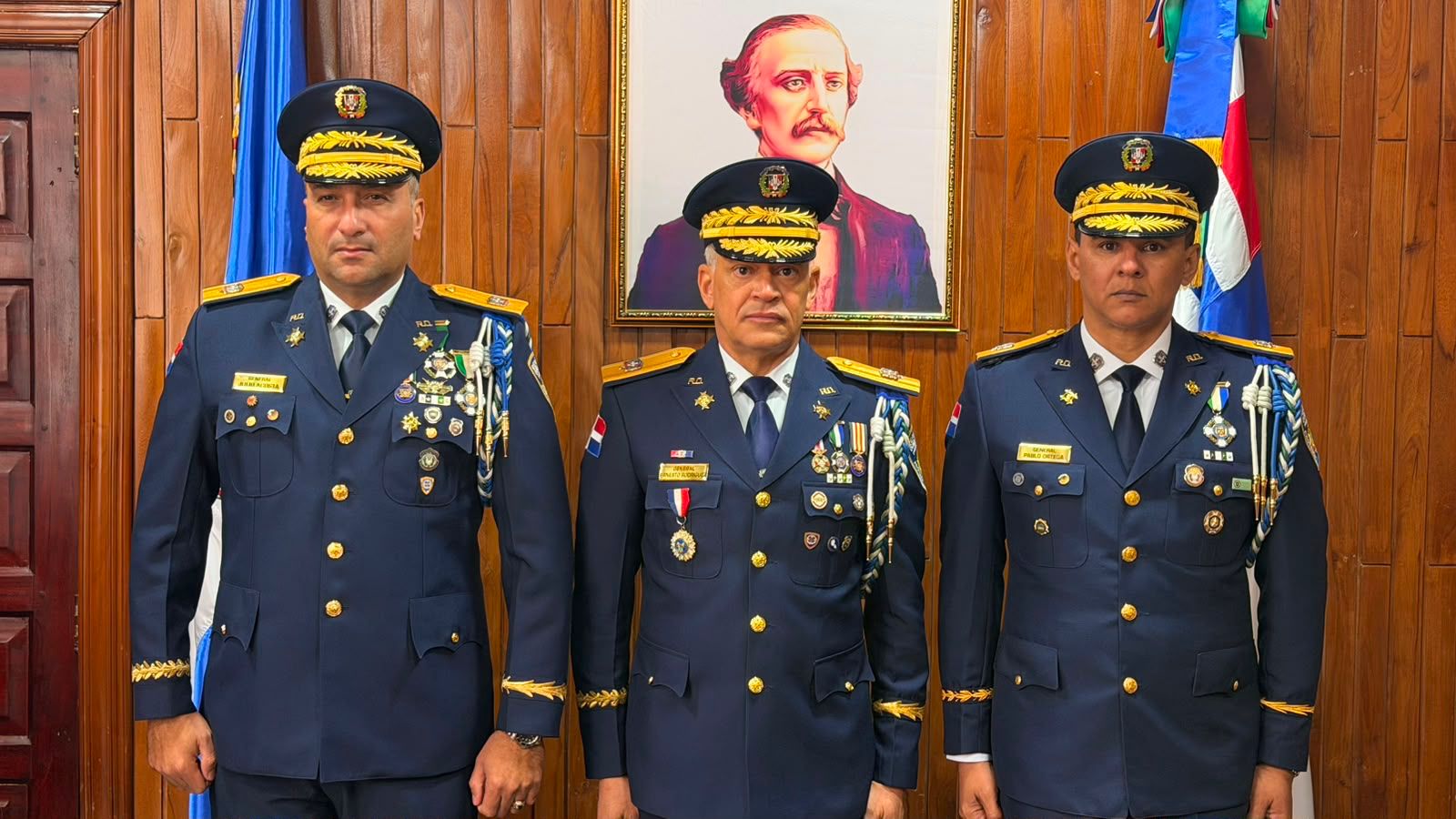 General Ortega Brito (derecha) asume Dirección Regional Norte (Puerto Plata)