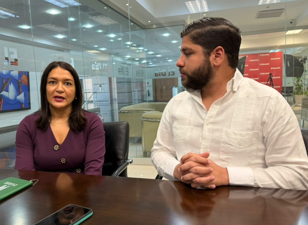 Lucie Obzio y Jean Paul Suarez del Departamento de Litigios de Pellerano & Herrera.