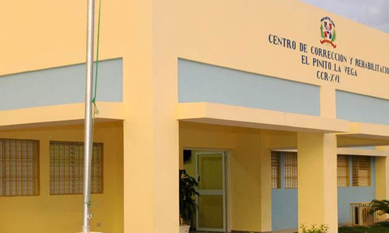 Centro El Pinito,  La Vega.