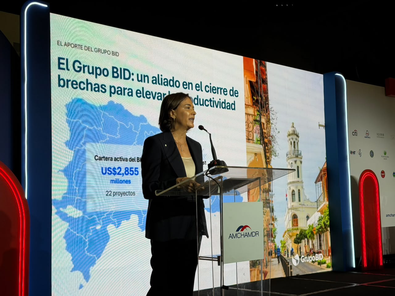 BID cita los desafíos que tiene República Dominicana