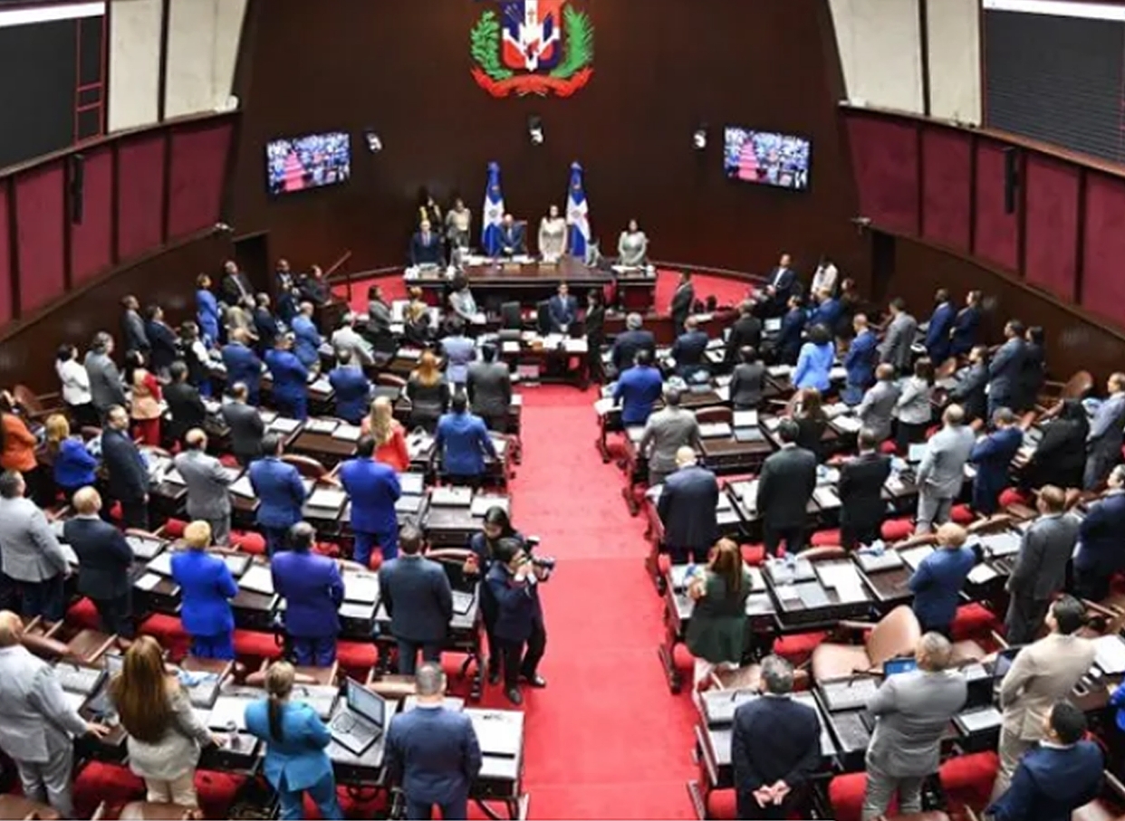 Congreso aprobó Código que Poder Ejecutivo promulgó.