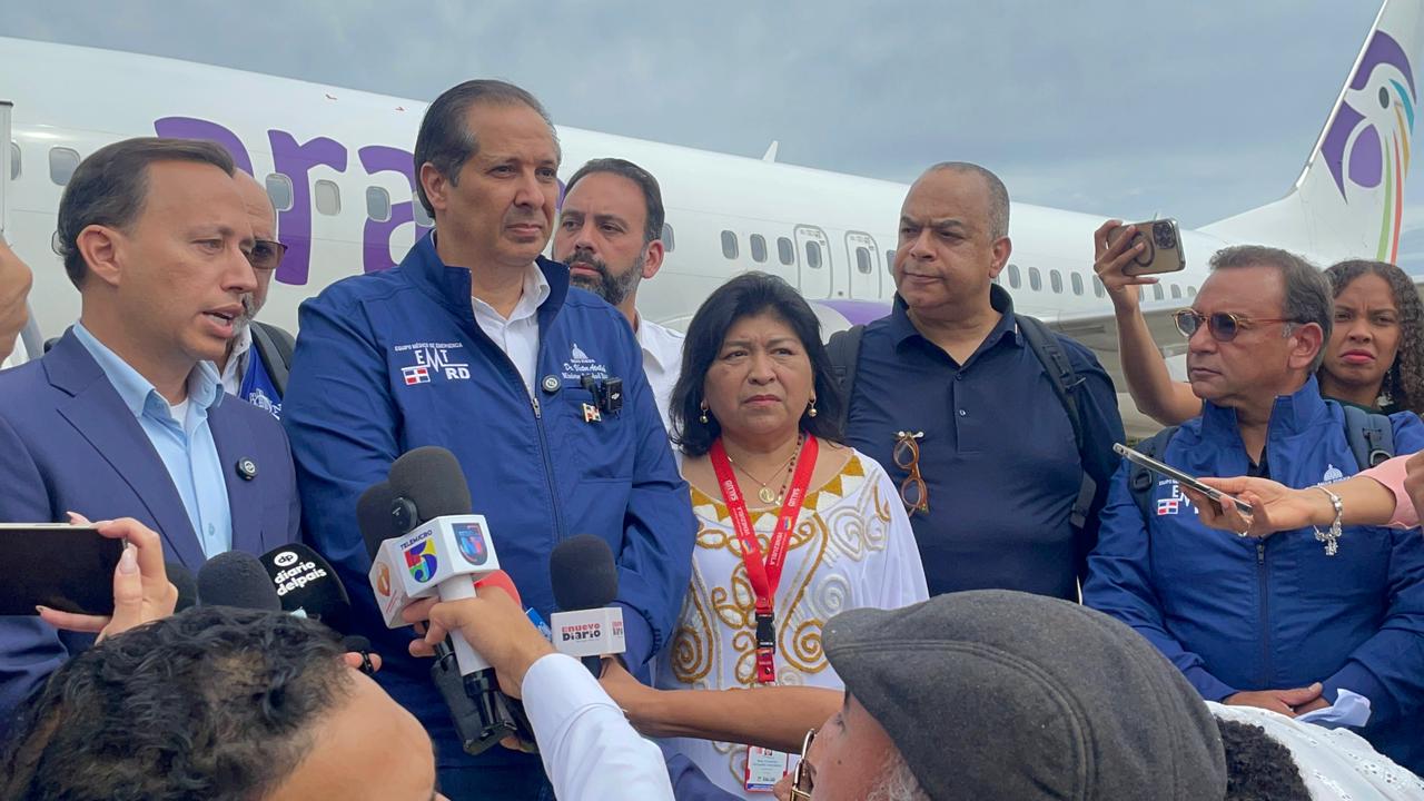 Llegada de médicos dominicanos a Venezuela