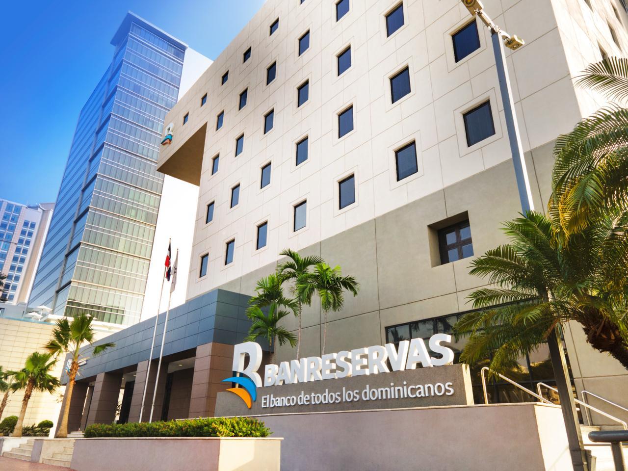 Banreservas escala al puesto 671 en ranking mundial de The Banker