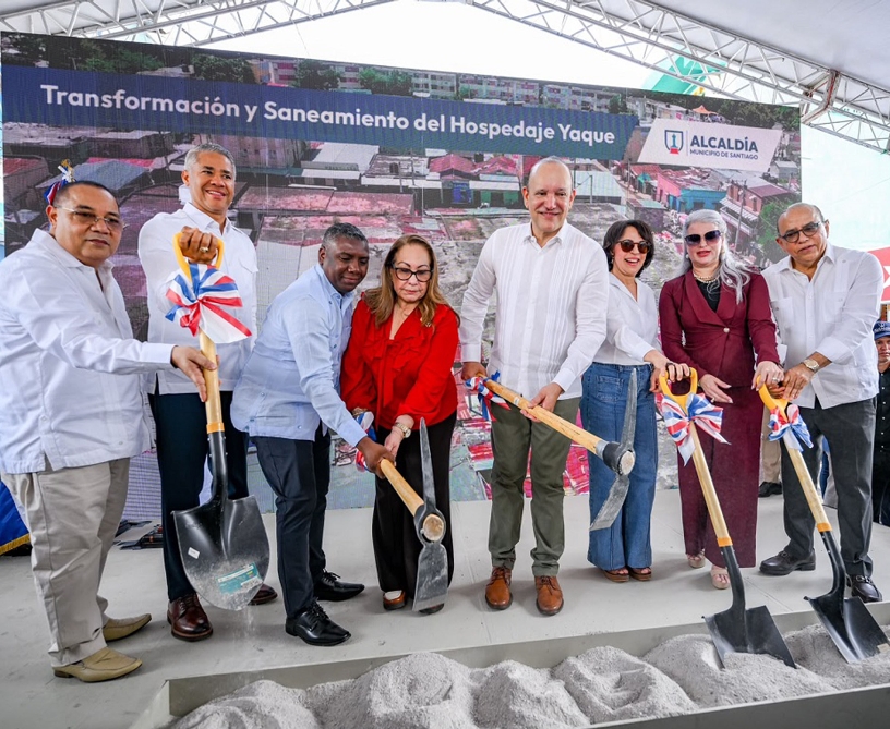 Ulises Rodríguez encabezó la primera ceremonia Picazzo junto a la gobernadora Rosa Santos. Wilson Aracena
