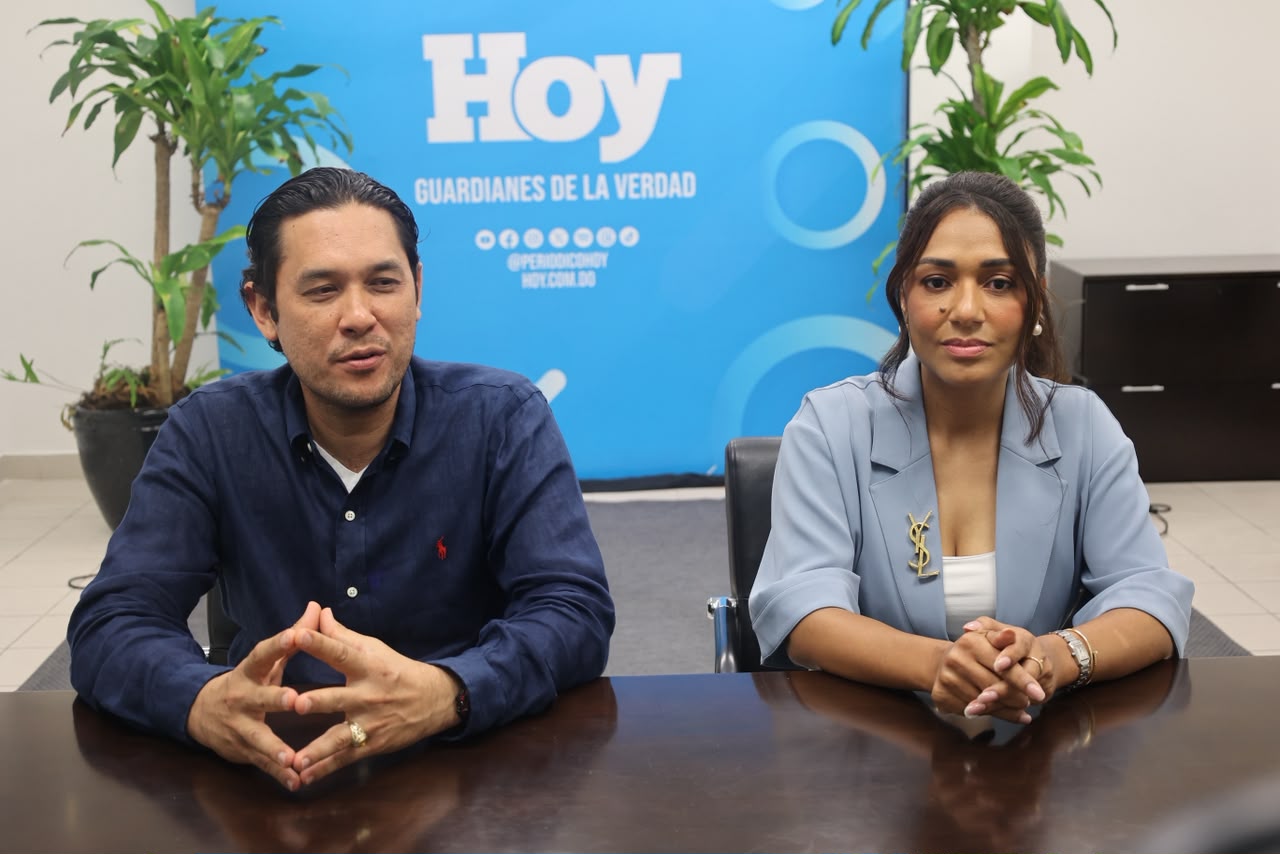 Omar Mukai, presidente de la Asociación de Descendientes de Japoneses (Comunidad Nikkei) y Kathia Sarit De Mukai, presidenta del Clúster de Turismo de Dajaban.