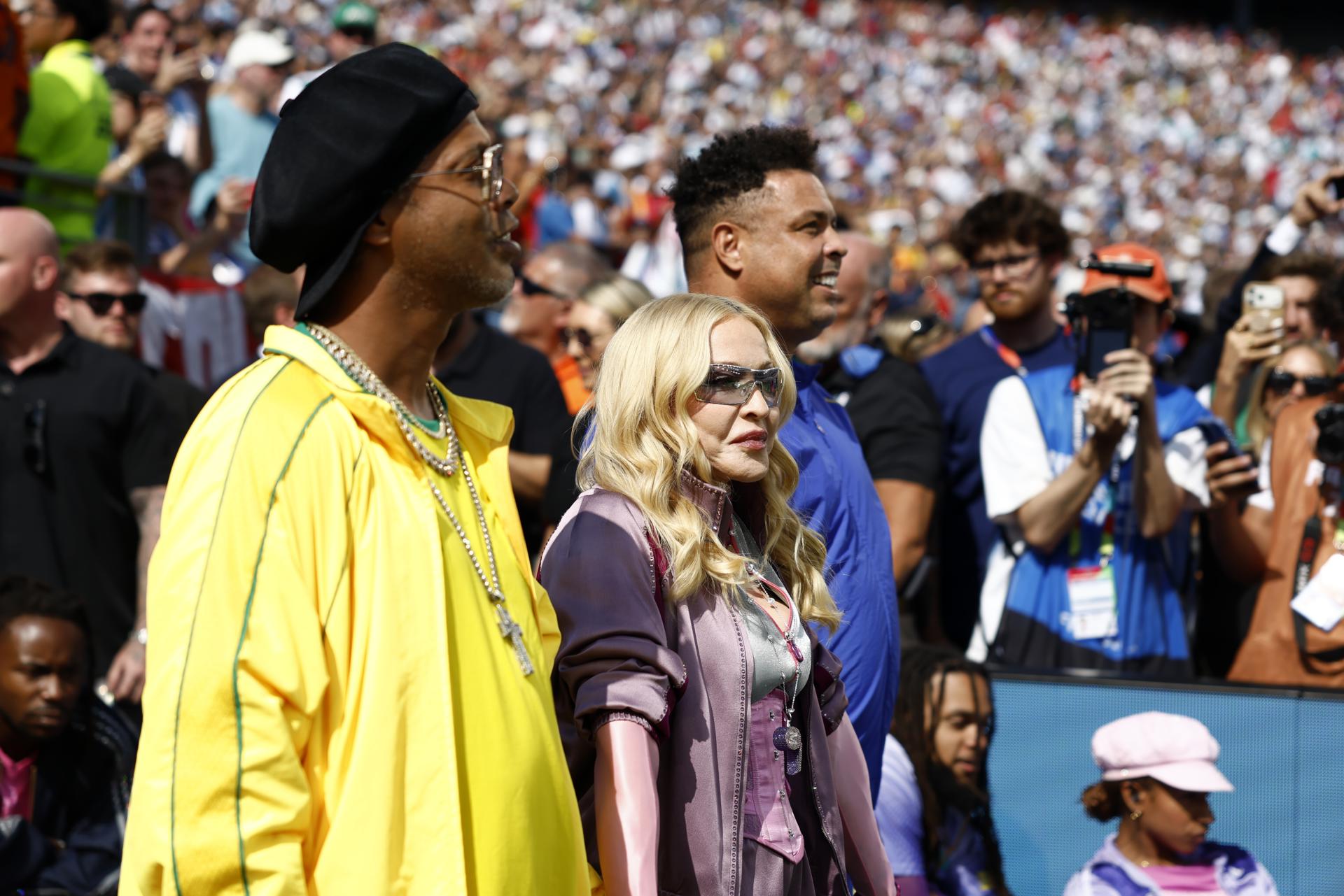 Descanso del Mundial 2026: Haaland, Shakira y las estrellas mundiales iluminan el estadio MetLife