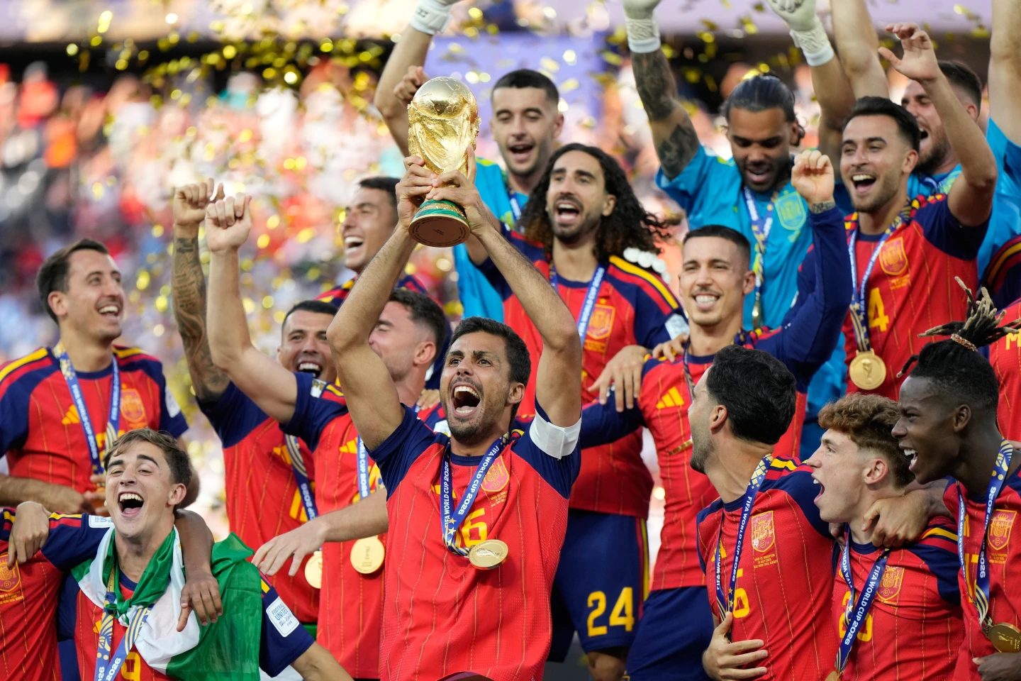 España celebra tras ganar el Mundial
