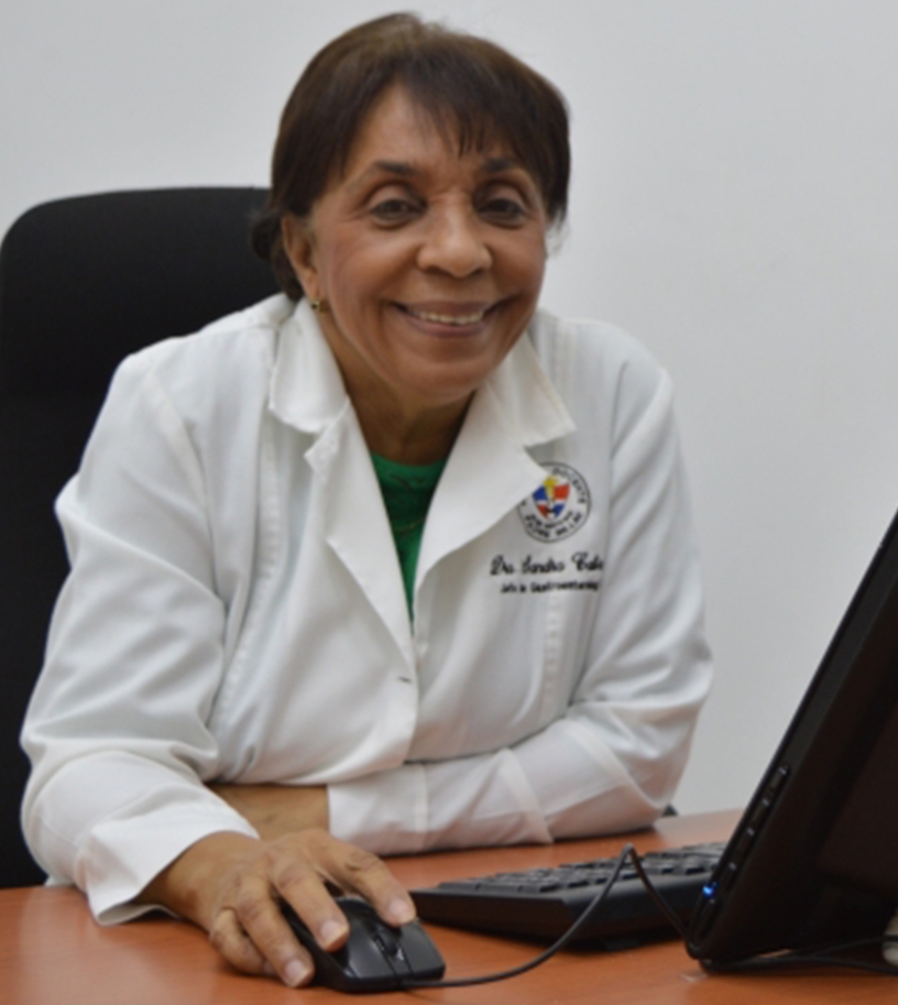 La doctora Sandra Cabrera se refiere a la necesidad de elevar la cobertura en medicamentos