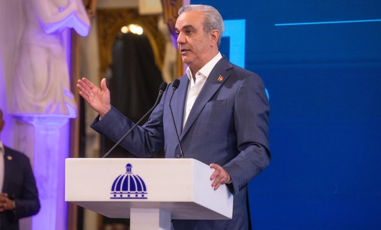El presidente Luis Abinader habla sobre su gestión de Gobierno.
