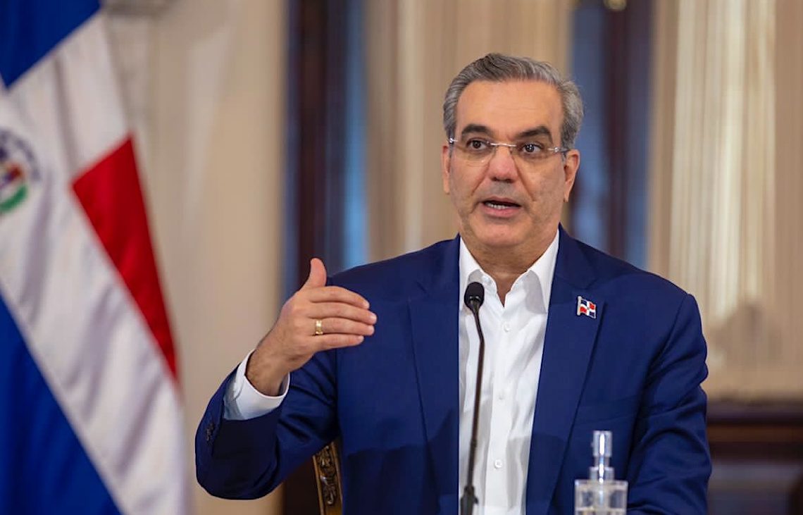 El presidente Luis Abinader defendió su política económica desde que inició el Gobierno, durante el desarrollo de La Agenda Semanal.