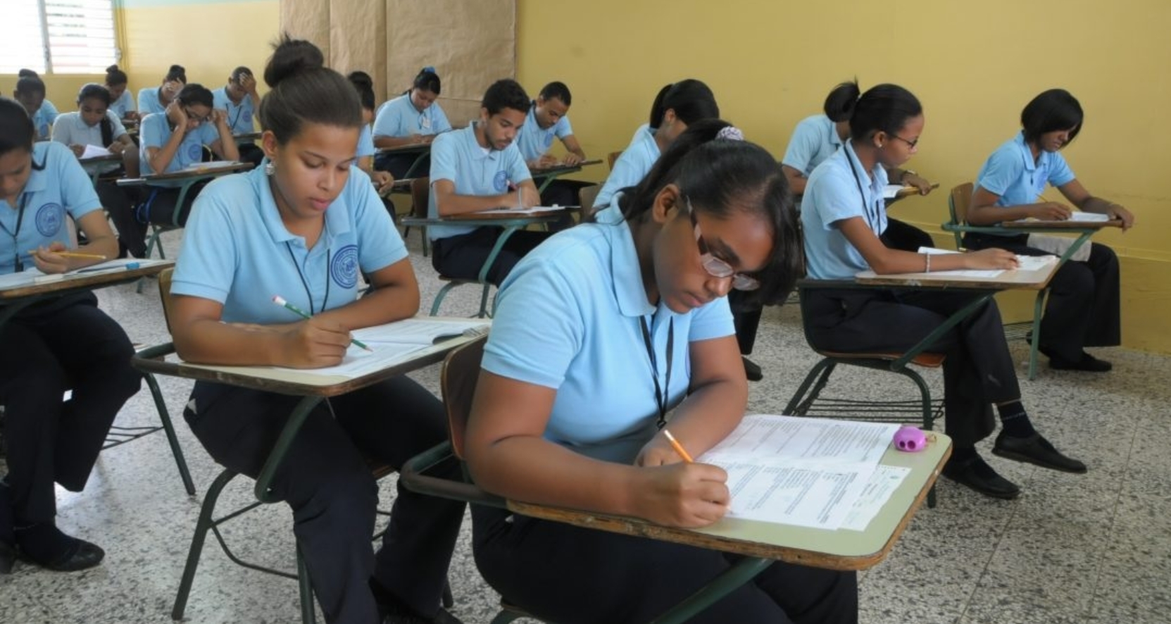 Los alumnos que participan en PISA han completado al menos 6 años de escolarización formal.