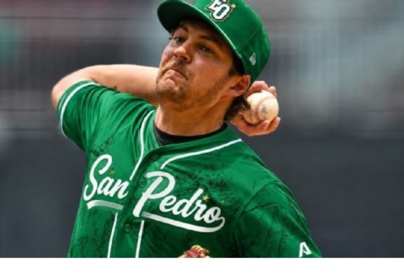 Trevor Bauer reforzará a las Estrellas.